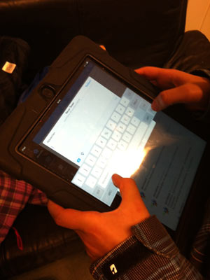 Glitzerkugeln und Twitter . 05. November 2013 